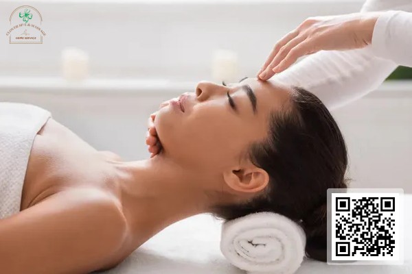 Massage & Totok Wajah Massage & Totok Wajah